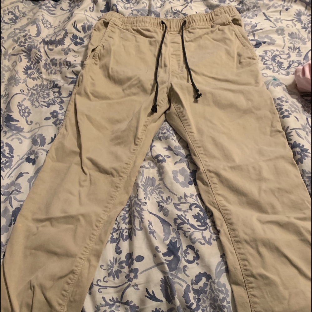 American Eagle khaki joggers men’s Small